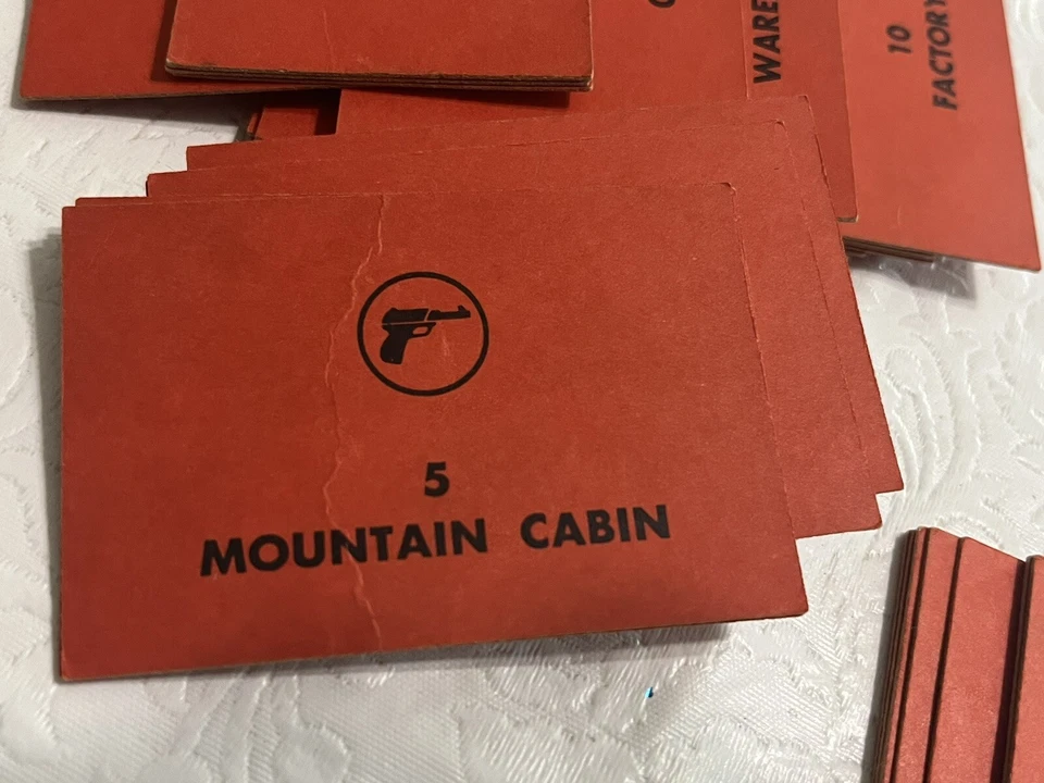 Juego de mesa James Bond 007 1964 - piezas de repuesto - 12 figuras - 45 cartas - 2 fichas de madera Foto 4 de 4