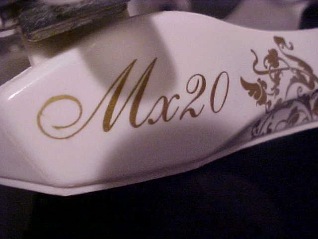 NUEVAS fijaciones de snowboard blancas Lamar MX20, talla mediana Foto 3 de 4