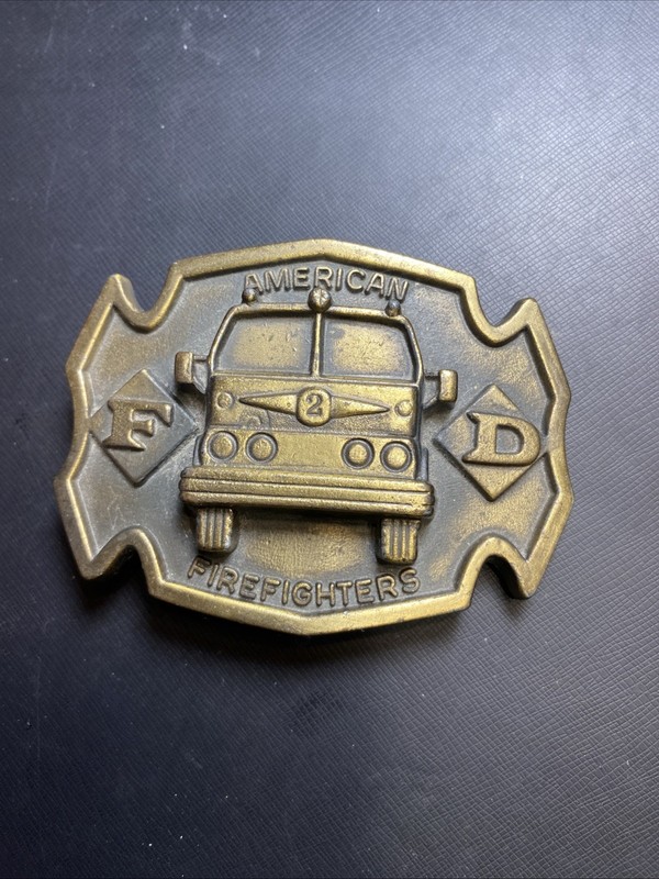 Vintage Metal American Firefighters Belt Buckle Fire Truck MBCI