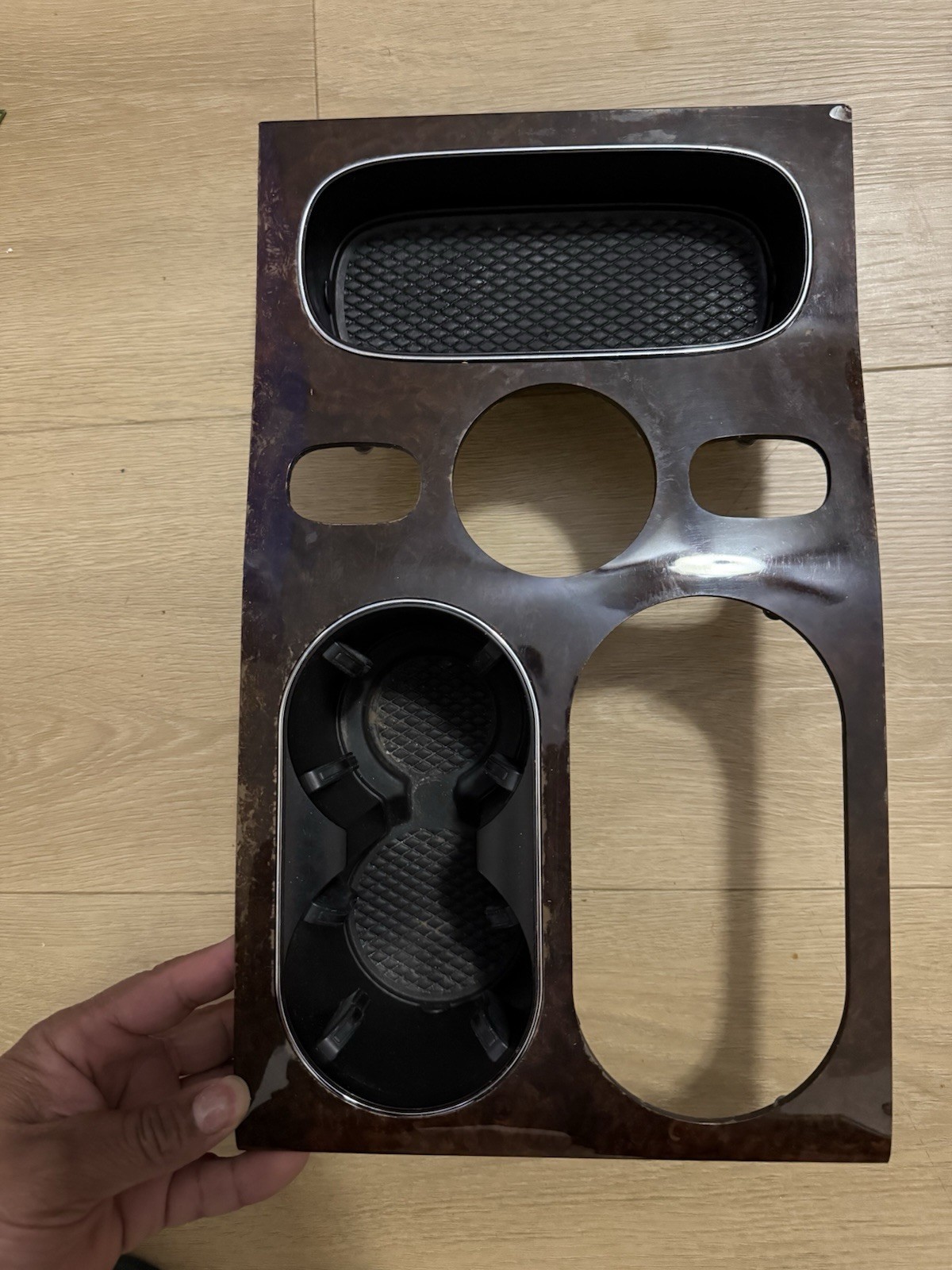 Bentley Bentayga 2016-2020 Cup holder