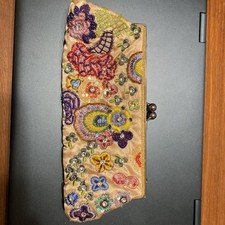 Vintage Beaded Evening Purse With Great Beadwork And Detailing