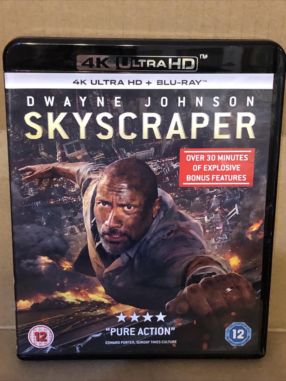 Skyscraper (4KUltra-HD + Blu-ray) [2018] [Region Free]