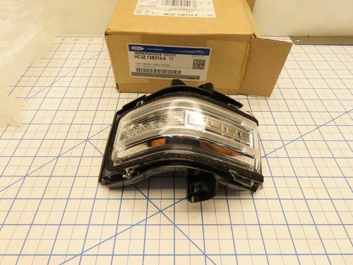 Ford HC3Z-13B374-A Side Mirror Light Lamp Drivers Left LH