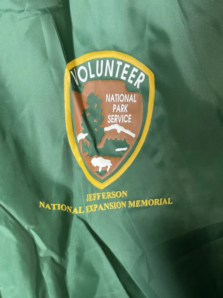 Chaqueta cortavientos retro vintage Hilton Active Apparel National Park Service XL Foto 2 de 4