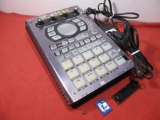 Roland SP-404SX Linear Wave Sampler Tested / Read description w/ power , 1GB