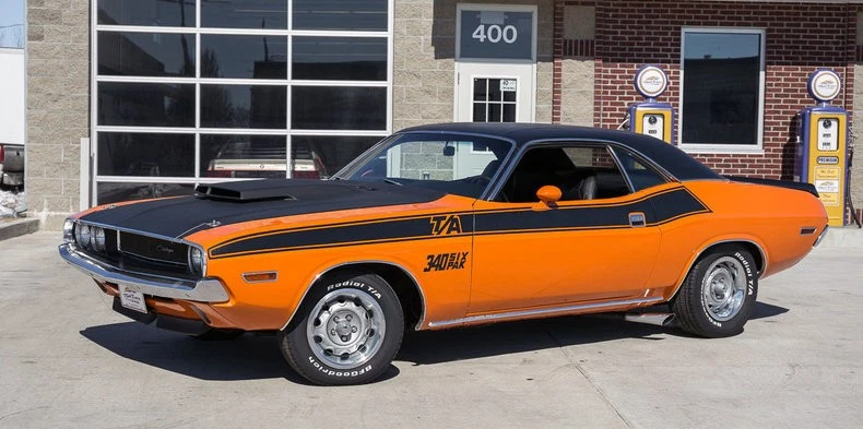 1970 Challenger Grabs Attention with Purple Paint and Six Pack