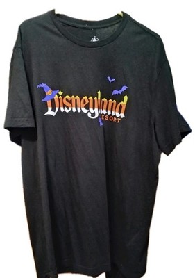 Disneyland Candy Corn Colored Halloween Themed T-Shirt (XXL)