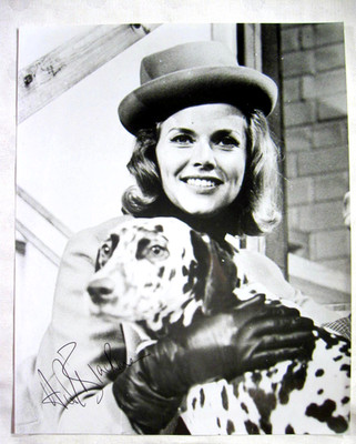 HONOR BLACKMAN - AUTOGRAMM AUTOGRAPH - Signiert Signed - Avengers James Bond