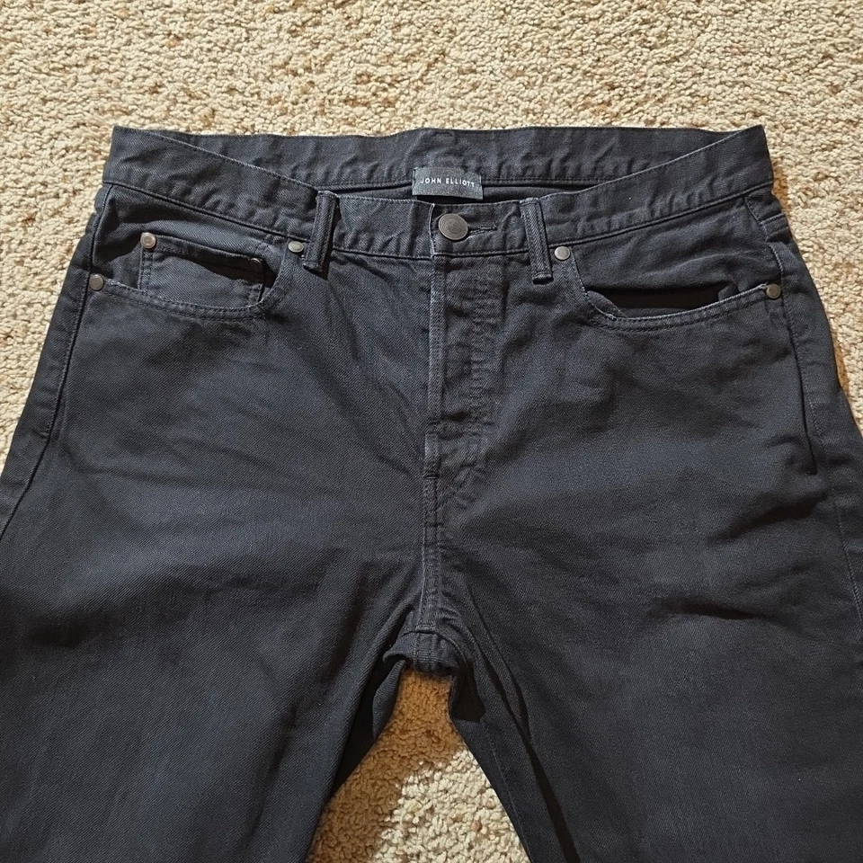 Pantalones de mezclilla John Elliott 33x27 The Daze para hombre negros botones mosca Japón Foto 2 de 4