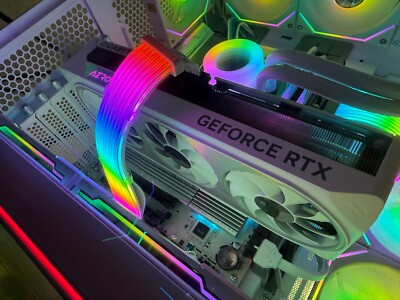 GIGABYTE GeForce RTX 4070 SUPER AERO OC WHITE 12GB 12G 192-bit