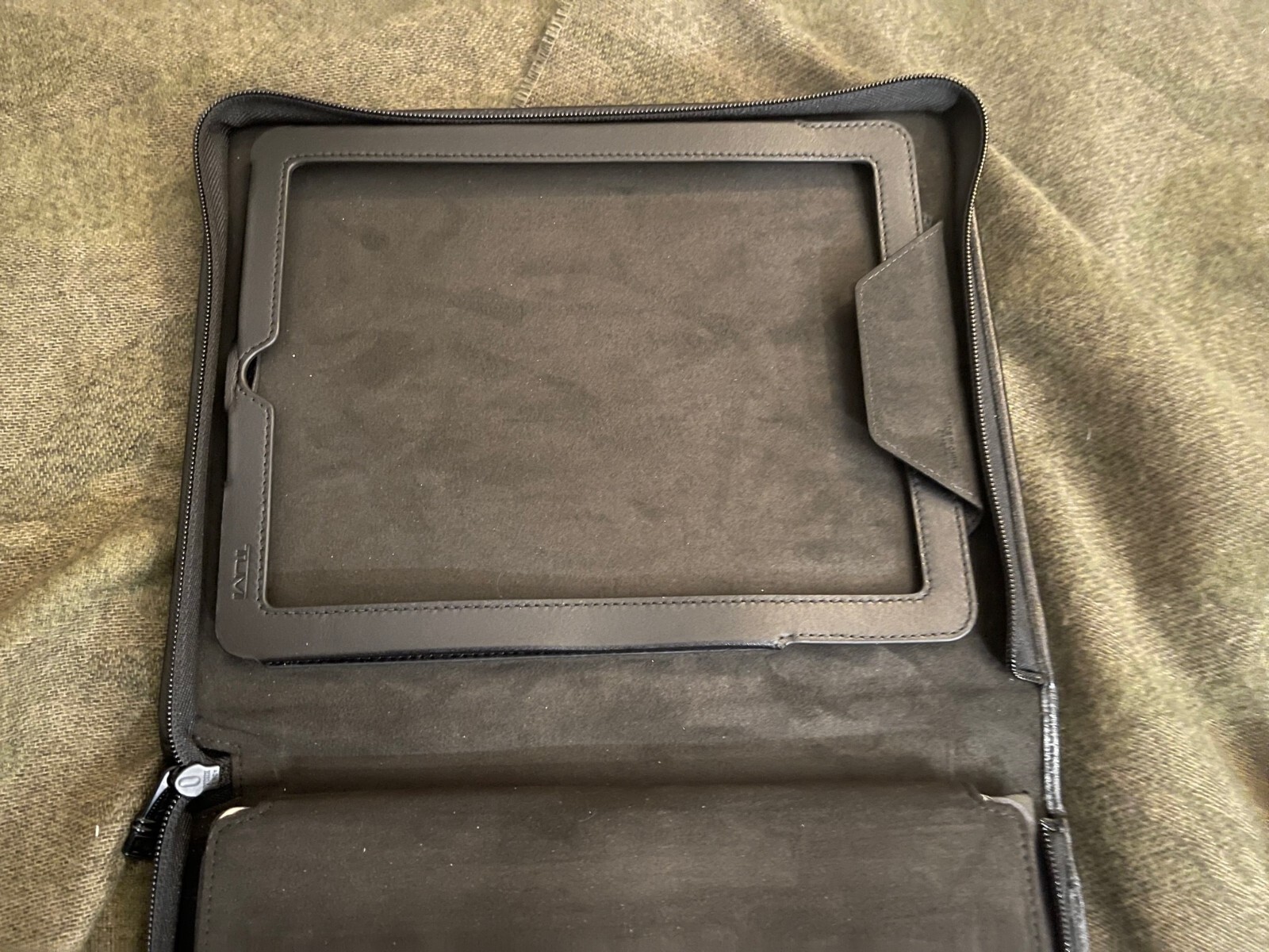 Tumi Notepad Agenda For Ipad 048270D eBay