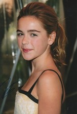 Kiernan Shipka autograph signed 20x30 cm picture