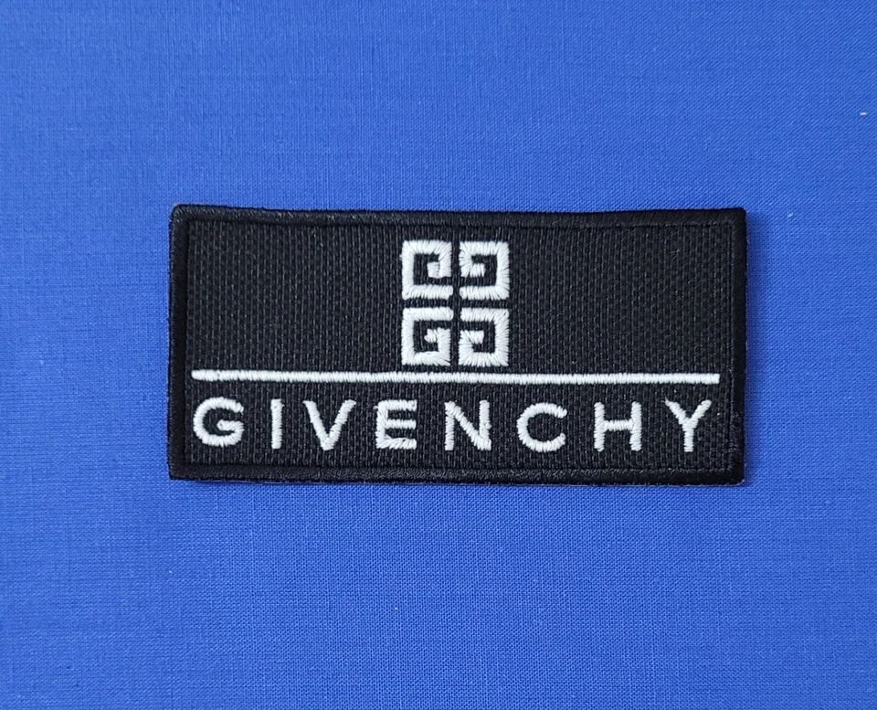 Patch Toppa Replica GIVENCHY Ricamata Termoadesiva o da Cucire 9,5×4,5 cm