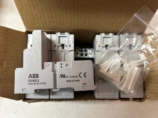 *Free Shipping* ABB CR M2LS Relay Base Socket 1SVR405651R1100 (10pcs. per order)