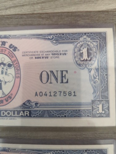 Toys R Us Geoffrey Money 2 $1 Dollar 1993 Series Gift Certificates Sequential - Picture 8 of 13