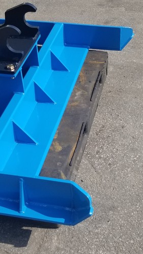 48" KOMATSU PC35 EXCAVATOR LEVELING / GRADING BEAM - Picture 5 of 7