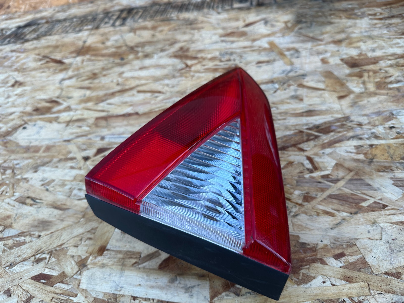 LEFT SIDE TRUNK TAILLIGHT TAIL LAMP 08-12 MASERATI QUATTROPORTE GRANTURISMO S