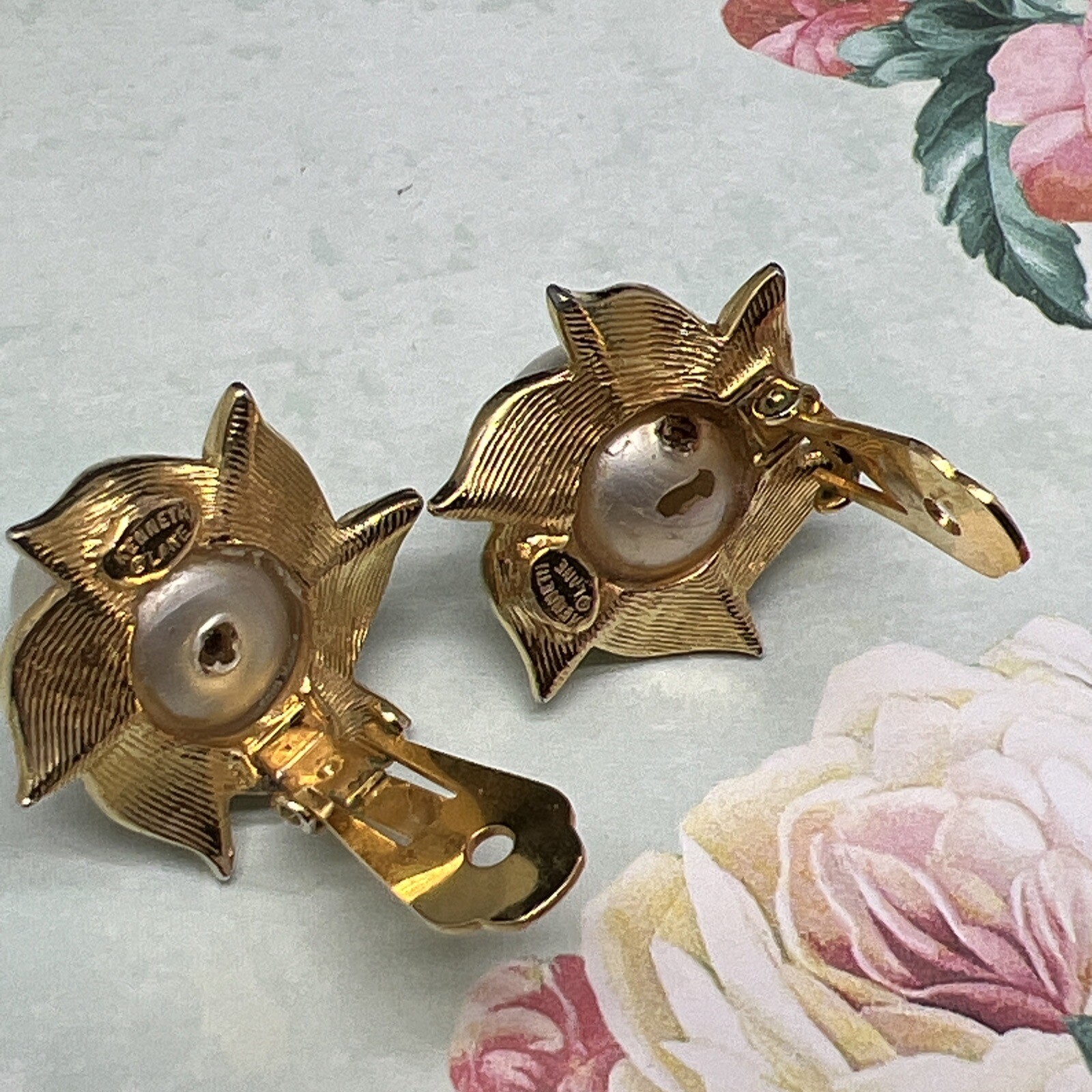 VINTAGE KENNETH JAY LANE KJL Baroque Pearl Gold &… - image 8