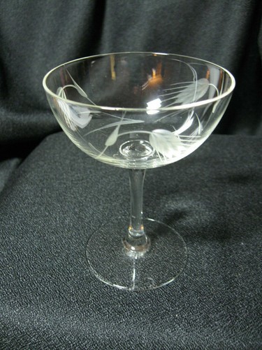 Craftsman Etched Cut Crystal Low sherbet glass (es) 3-1/8" MORE in store !! - Picture 6 of 9