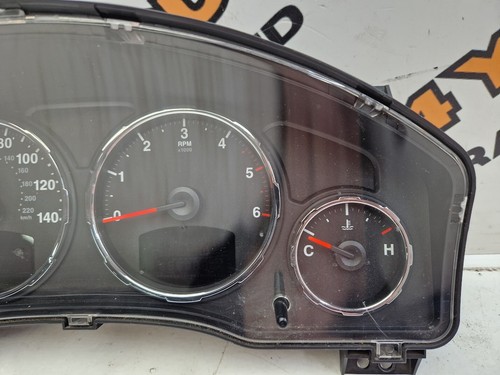 2009 JEEP CHEROKEE KK 2.8 CRD SPEEDOMETER INSTRUMENT CLUSTER AUTOMATIC 05172040 - Picture 2 of 9