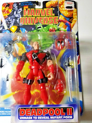 1996 ToyBiz Marvel Universe Figure - Mutant Form Deadpool II