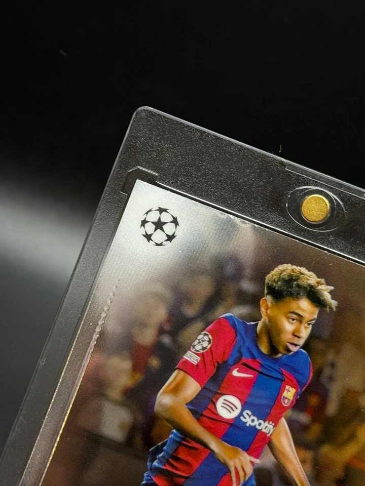 2023-24 Topps Chrome UCC Lamine Yamal #64 FC Barcelona Base Rookie Card (RC) - Image 3 of 4