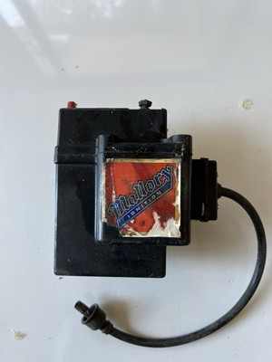 Vintage Mallory Voltmaster Ignition Coil 12V Part #28675 w/ Bracket