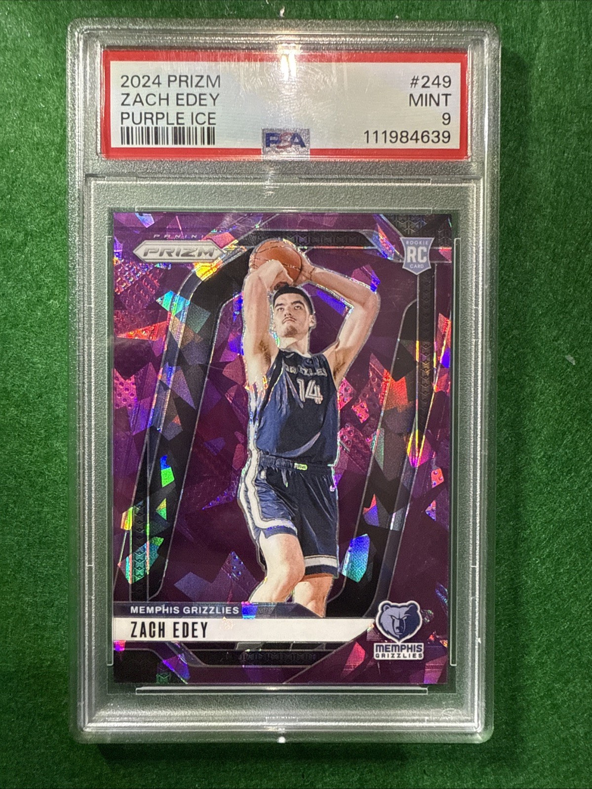 2024-25 Panini Prizm - Zach Edey #249 Purple Ice Prizm /149 (RC)