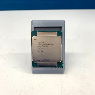 Intel Core i7-5930K 8 Core CPU, 3 GHz (bis zu 3,5 GHz), Sockel 2011-3, getestet