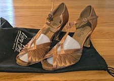 VeryFine Women  s Brown Satin Ballroom Dance Shoes, 3.5" heel. Sz 8.
