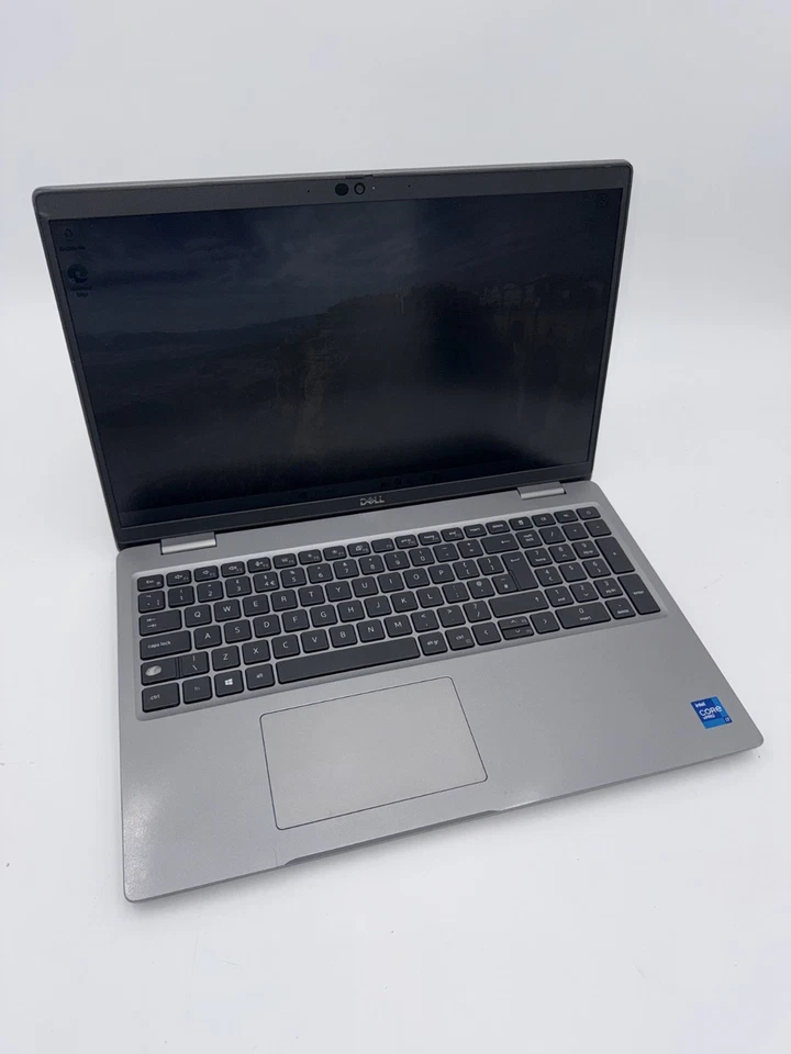 Dell Latitude 5520 · i7-1185G7 · 32GB · 512GB, photo 1 of 5