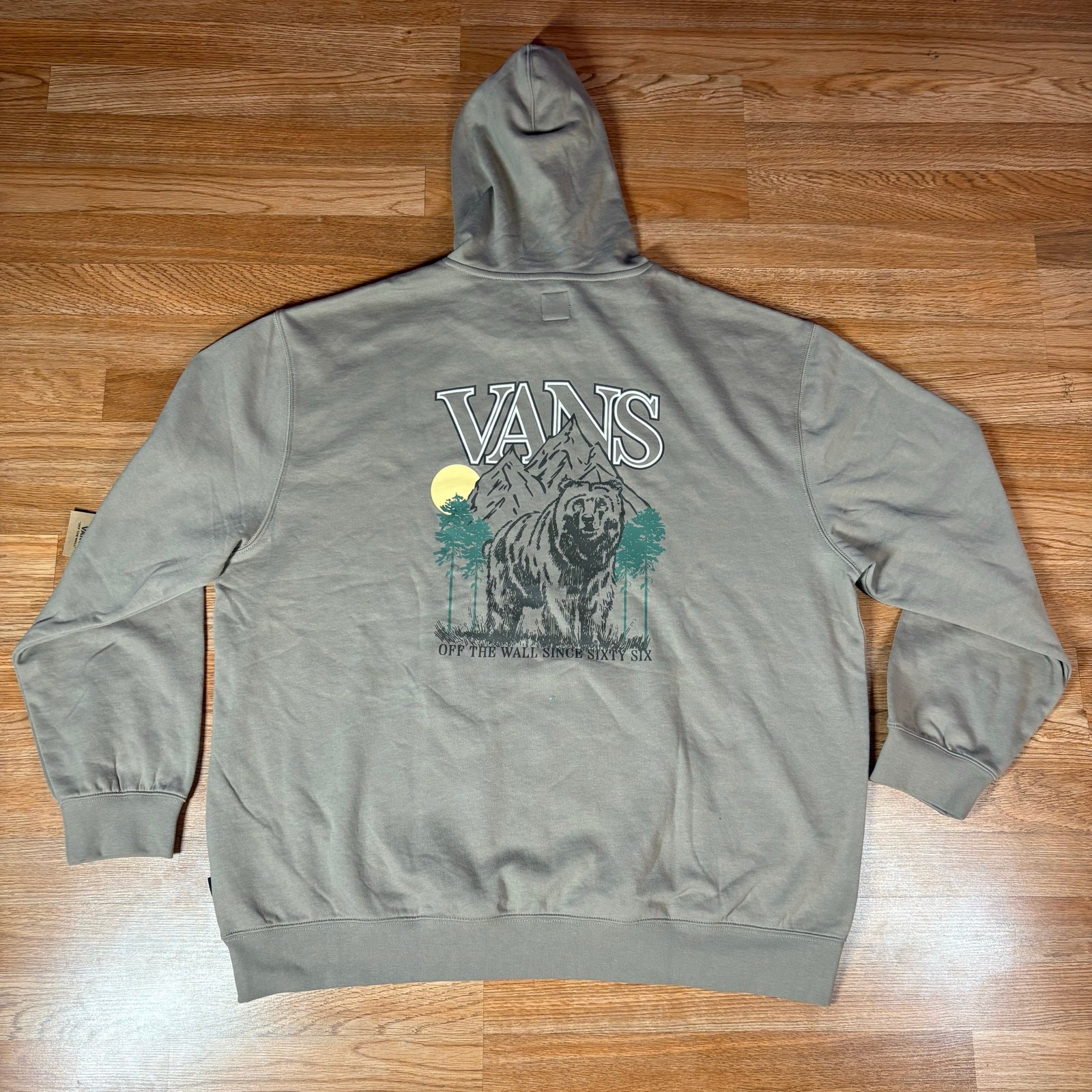 Vans Grizzly Bear Brown Mens Pullover Hoodie Size 2XL New-image