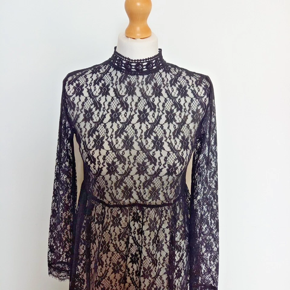 Vestido midi de diseñador vintage años 90 D&G Dolce & Gabbana Reino Unido 8 10 negro de encaje transparente Foto 2 de 4