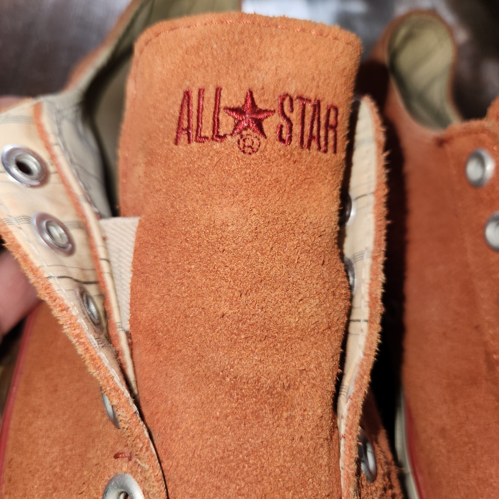 Converse Chuck Taylor Orange Suede Slip On Sneakers Mens 9.5 Womens 11.5 thumbnail 2