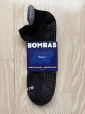 BOMBAS Size XL Unisex Midweight Gripper Ankle Socks Black White W/Gray Trim NWT
