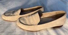 Antonio Melani Beige Leather Loafer Flats Womens Slip-On Round Toe Stitched 8