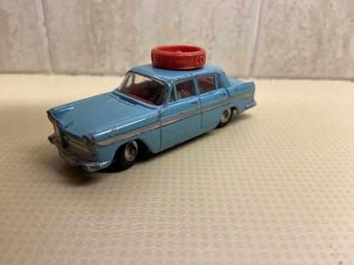 Vintage Corgi Toys 1:43 No262 Lincoln Continental Limmo In
