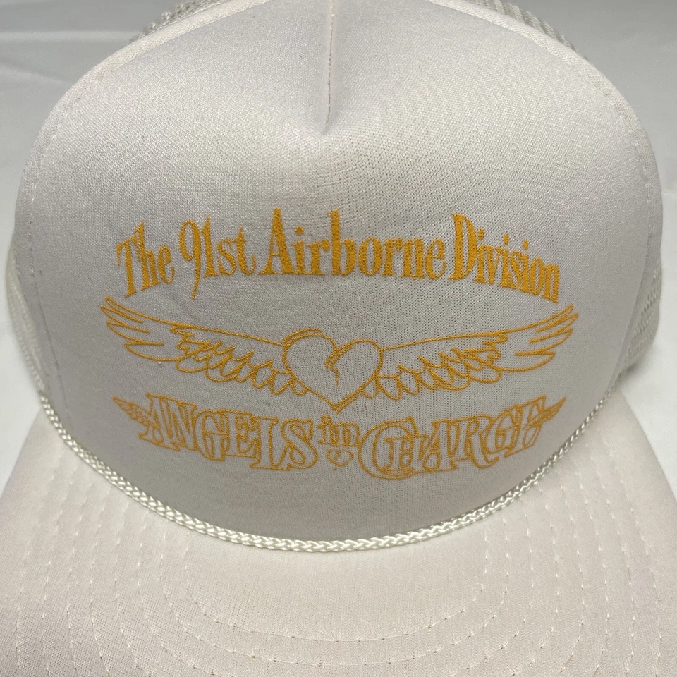 Gorra de camionero vintage años 90 ejército 91ª División Aerotransportada “Ángeles a cargo” blanca Foto 2 de 4