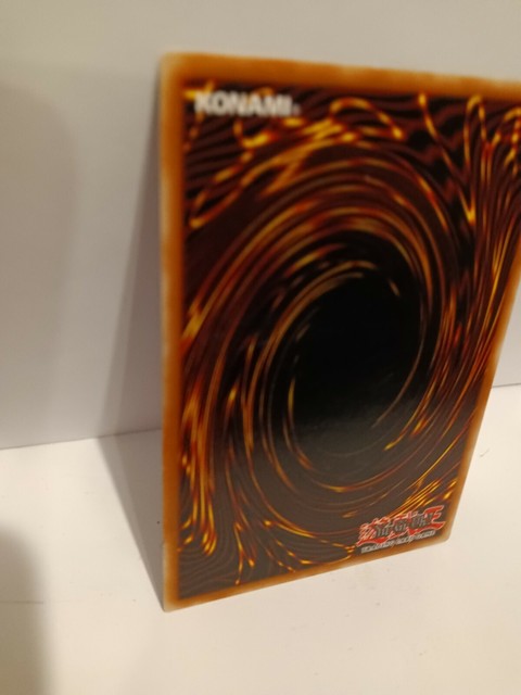 Yu-Gi-Oh! Karte „Draining Shield“ (AST-054) – Rare, 1st Edition, Aus Dem Ancient Sanctuary Set, Sammlerkarte