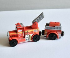 Thomas and Friends Wooden Railway Flynn Fire Engine Train with Tender