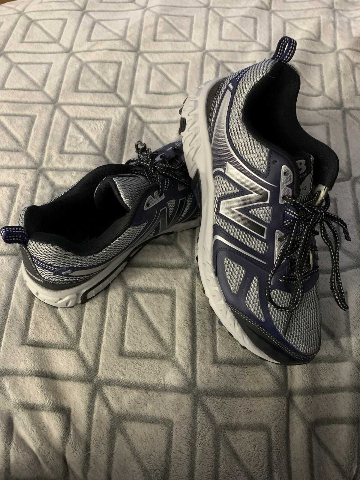 NIB Men's New Balance 412 Trail Running Shoes Medium Size 10