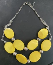 Silver Tone Chain with Flat Yellow and Decorative Beaded Necklace Preowned Vtg