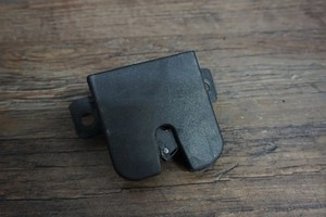 VW T5 7H 1.FL 09-15 Schloss Heckklappe Heckklappenschloss 7E5827505A