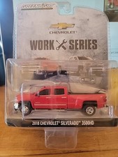 1:64 GREENLIGHT 2018 CHEVROLET SILVERADO 3500HD RED DUALLY WORK SERIES