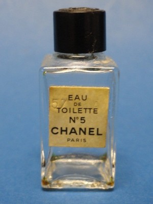 chanel no 5 miniature