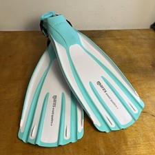 Mares Avanti Quattro  Small Aqua Open Heel Scuba Diving and Snorkeling Fins