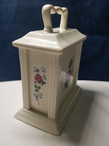 VINTAGE INGRAHAM PORCELAIN MANTLE QUARTZ CLOCK, IVORY COLORED WITH ROSES Working - Bild 4 von 7