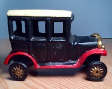 Vintage 1920's Arcade Style Cast Iron Model T Ford Sedan Four Door Toy Car 5"