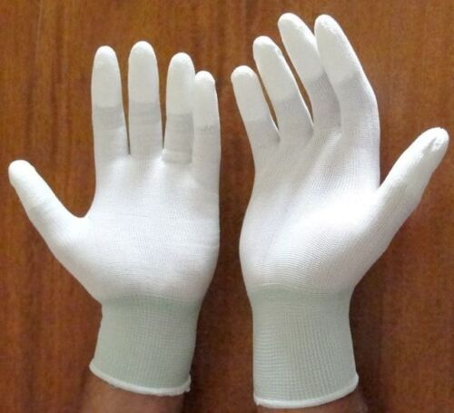 1/2 PRICE**QUILTERS GLOVES 'FINGERTIP HIGH GRIP**QUILTING/FREE MOTION/FREE P&P - Picture 1 of 2