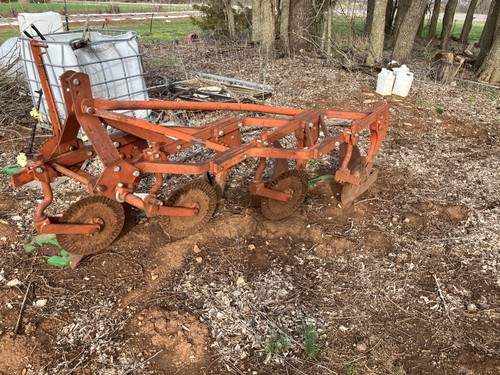 moldboard plow